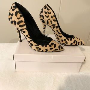 Steve Madden Leopard Print Pumps